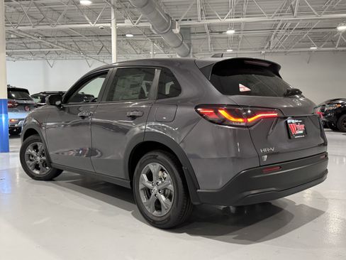 New 2026 Honda HR-V LX image 18