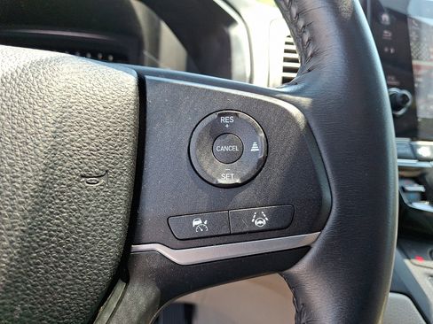 Used 2023 Honda Odyssey EX-L image 23