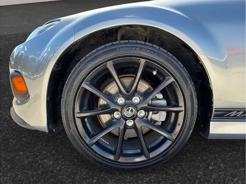 Used 2013 MAZDA MX-5 Miata Club image 12