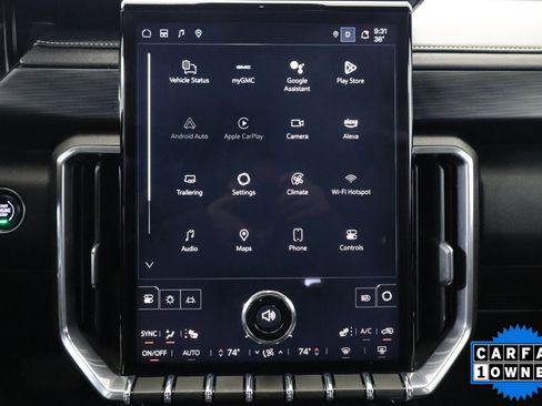 Used 2025 GMC Acadia Elevation image 24