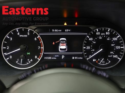 Used 2023 Nissan Rogue SV AWD/4WD image 17