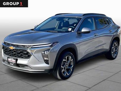 Used 2025 Chevrolet Trax LT w/ LT Convenience Package