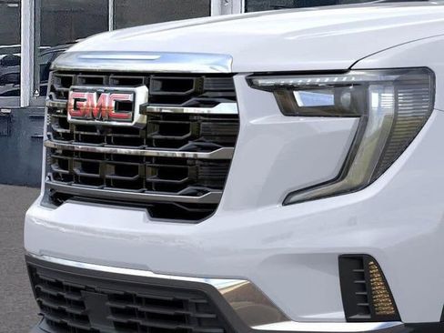 New 2026 GMC Acadia Elevation FWD image 13