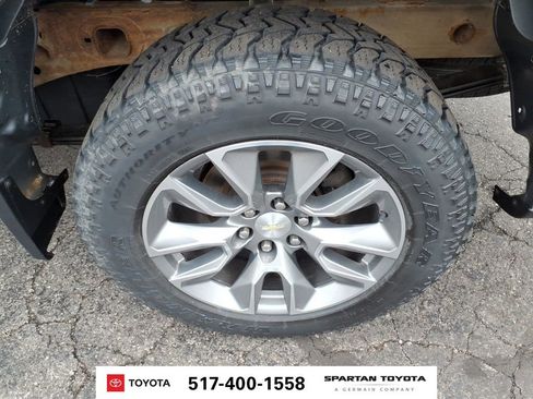 Used 2020 Chevrolet Silverado 1500 LT w/ All-Star Edition AWD/4WD image 11