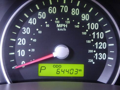 Used 2007 Kia Sedona LX image 12