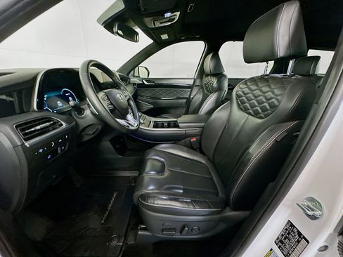 Used 2021 Hyundai Palisade Calligraphy image 13