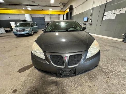 Used 2006 Pontiac G6 Sedan w/ Drivers Package FWD image 49