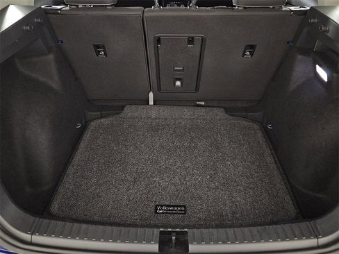 Used 2024 Volkswagen Taos S w/ MDO Package image 31