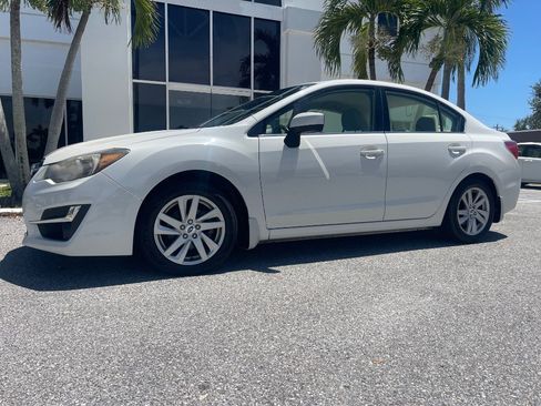 Used 2016 Subaru Impreza 2.0i Premium AWD/4WD image 9