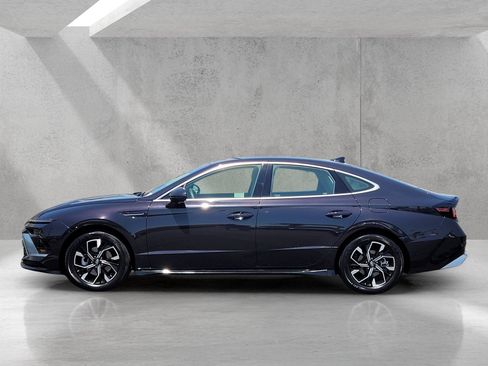 Used 2025 Hyundai Sonata SEL FWD image 8