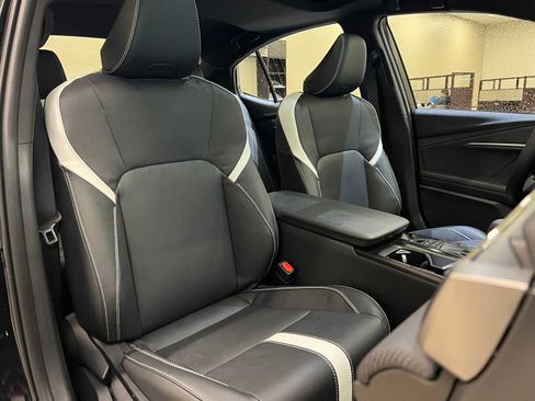 New 2026 Toyota Camry Hybrid image 14