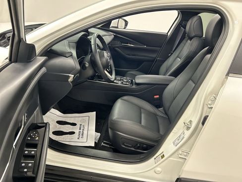 Certified 2025 MAZDA CX-30 AWD 2.5 S w/ Preferred Package image 9