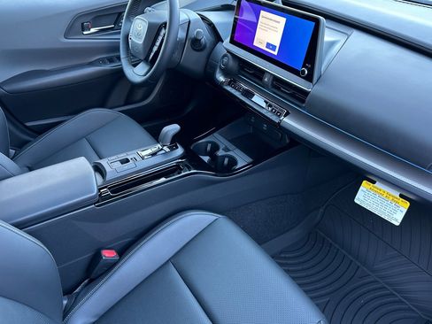 New 2026 Toyota Prius Limited image 17