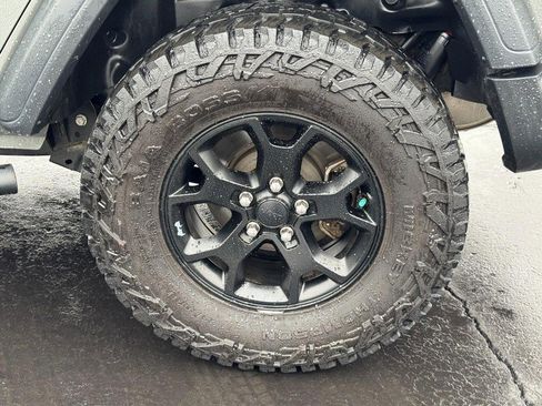 Used 2020 Jeep Wrangler Unlimited Sport image 7