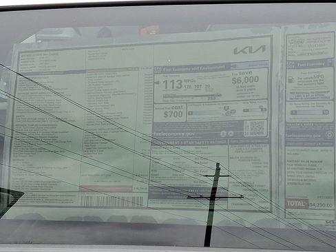 New 2025 Kia Niro Wave w/ Wave Preserve Package image 11