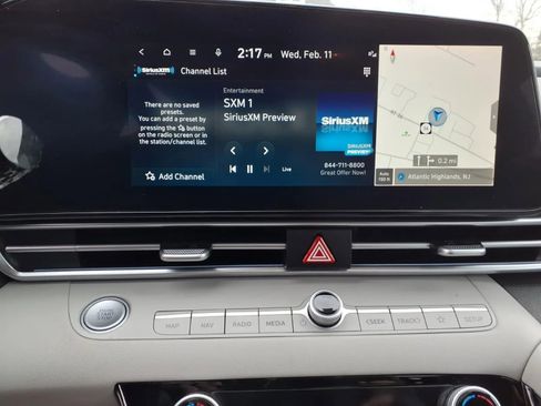 Used 2023 Hyundai Elantra Limited image 32