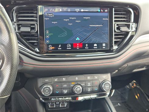 Certified 2024 Dodge Durango GT AWD/4WD image 31