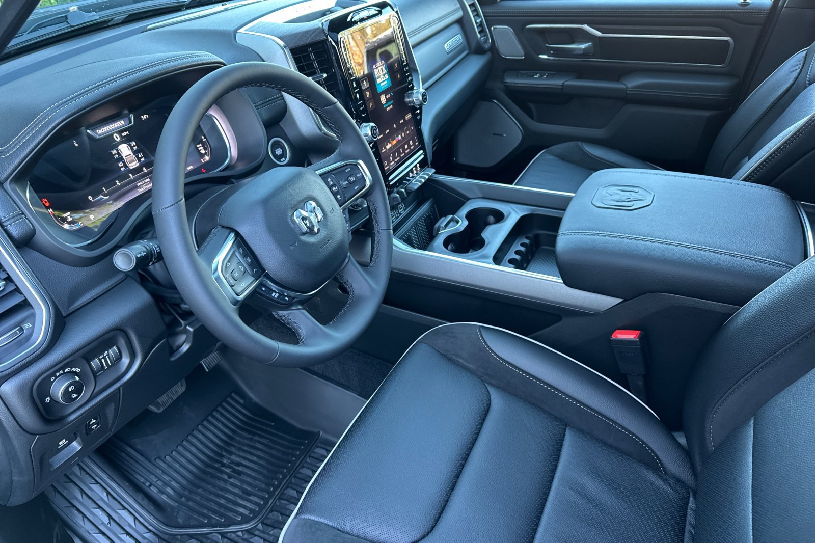 New 2027 RAM 1500 Laramie AWD/4WD image 10