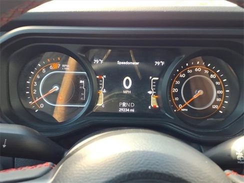 Certified 2024 Jeep Wrangler Unlimited Rubicon image 30