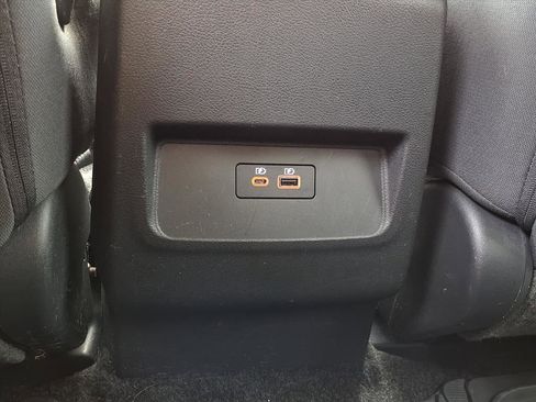 Used 2023 Nissan Frontier SV image 26