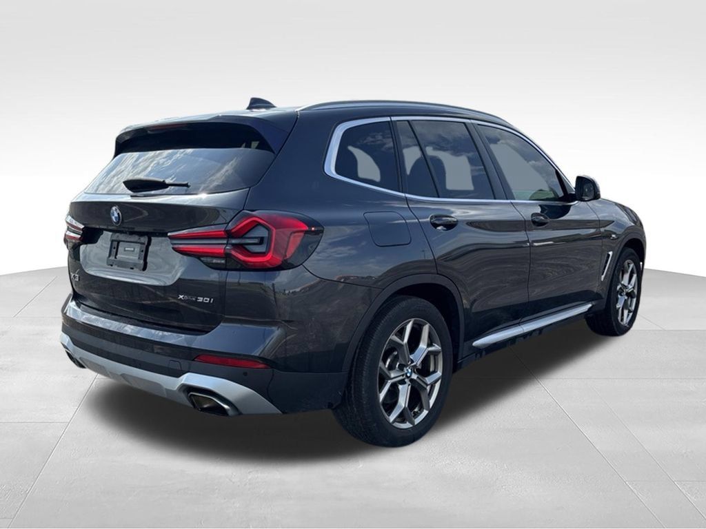 Used 2022 BMW X3 xDrive30i AWD/4WD image 6