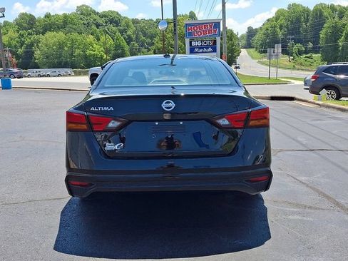 Used 2020 Nissan Altima 2.5 S FWD image 5