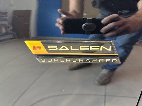 Used 2019 Ford Mustang GT Premium image 12