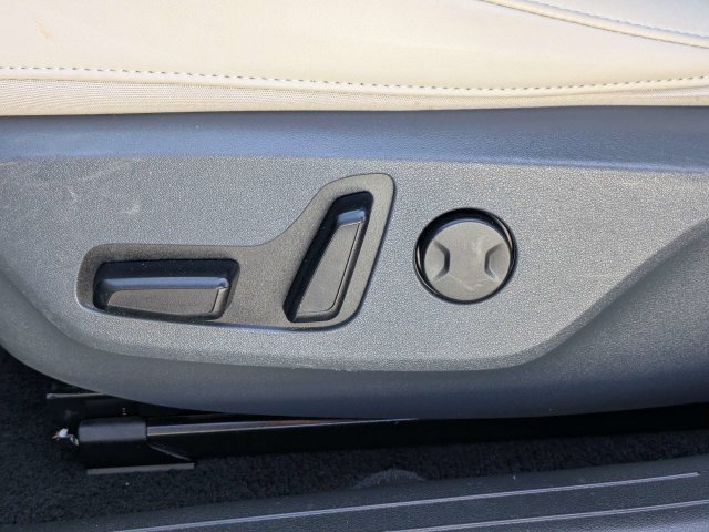 Used 2023 Kia EV6 Wind w/ Wind Technology Package RWD image 21