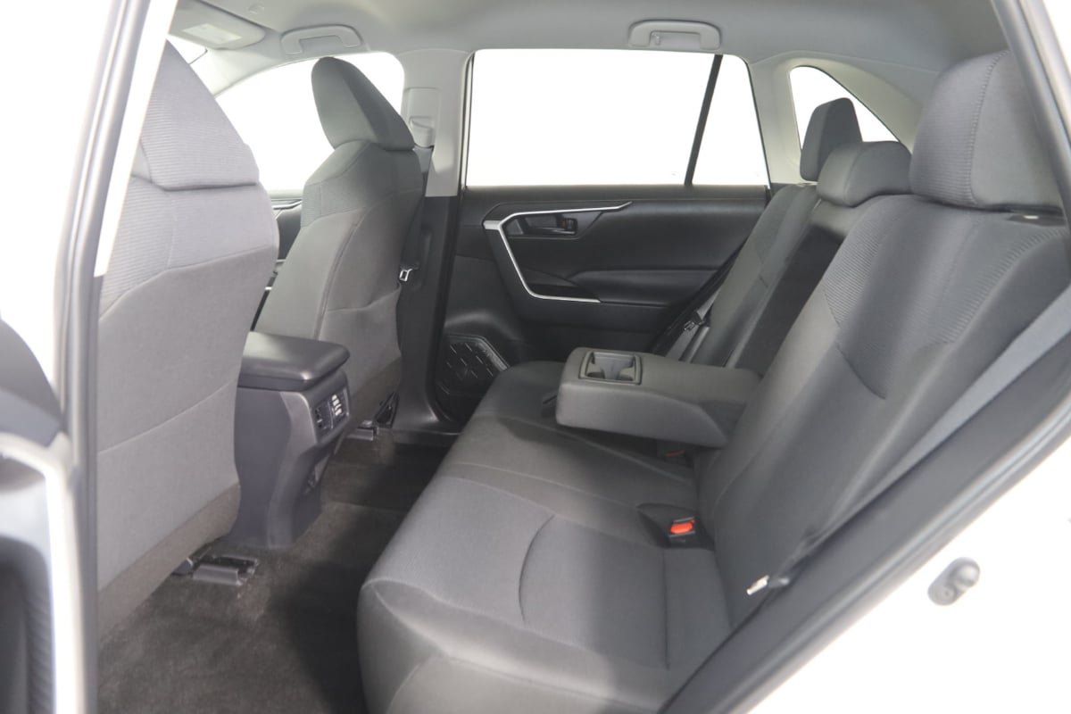 Used 2025 Toyota RAV4 LE AWD/4WD image 37