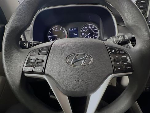 Used 2021 Hyundai Tucson SE image 18