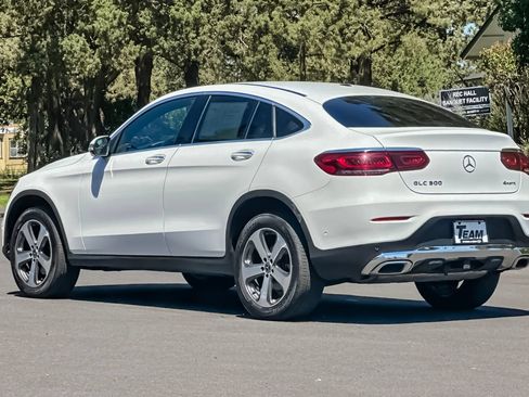 Used 2023 Mercedes-Benz GLC 300 4MATIC Coupe image 6