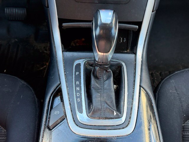 Used 2018 Ford Edge SEL FWD image 21