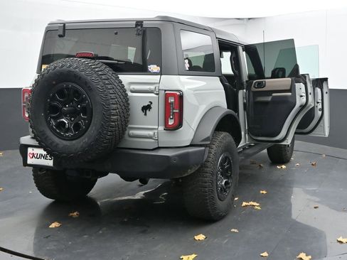 Used 2021 Ford Bronco Wildtrak image 60