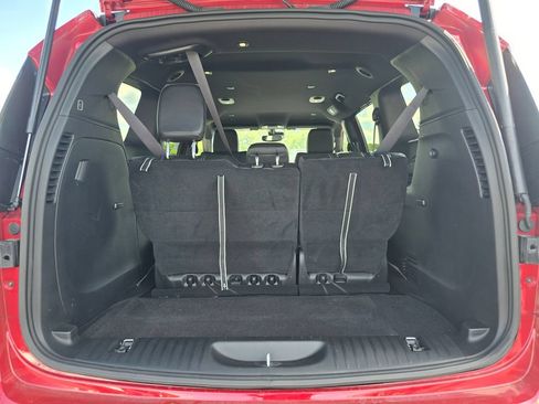 Used 2026 Chrysler Pacifica Select FWD image 12