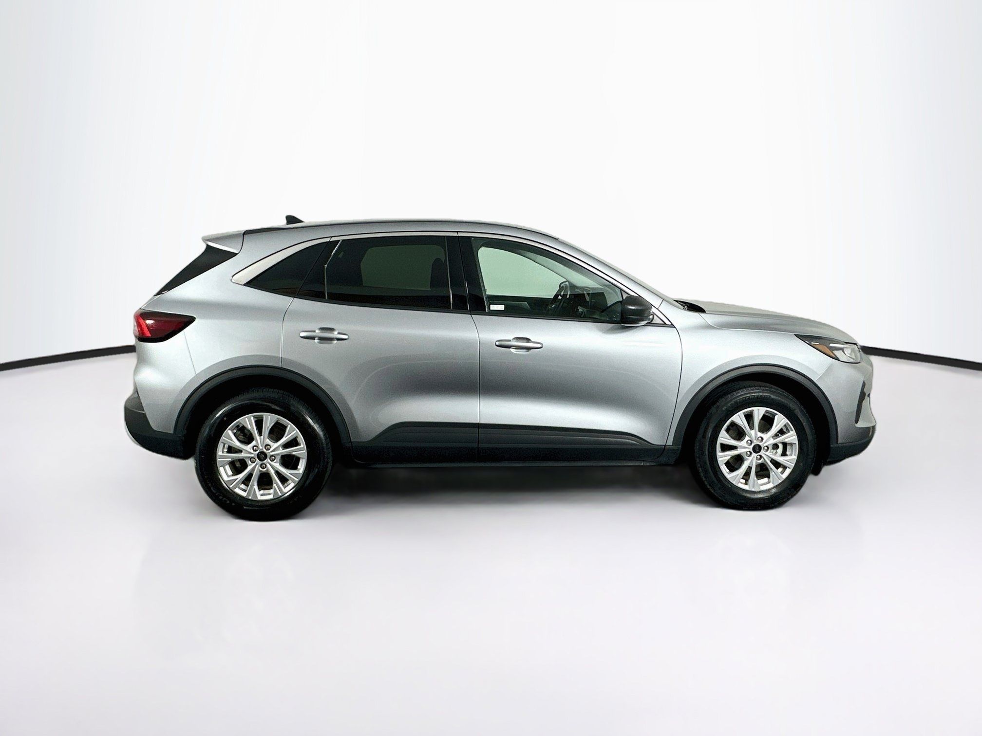 Used 2024 Ford Escape Active FWD image 10