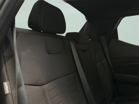 Certified 2025 Hyundai Santa Cruz SE AWD/4WD image 14