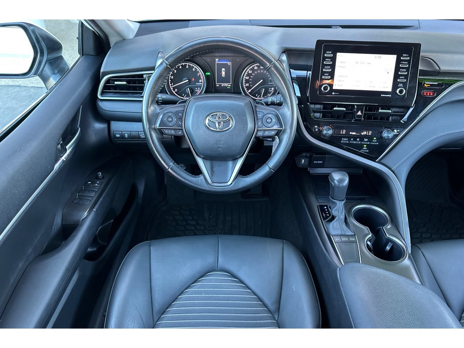 Certified 2024 Toyota Camry SE FWD image 15