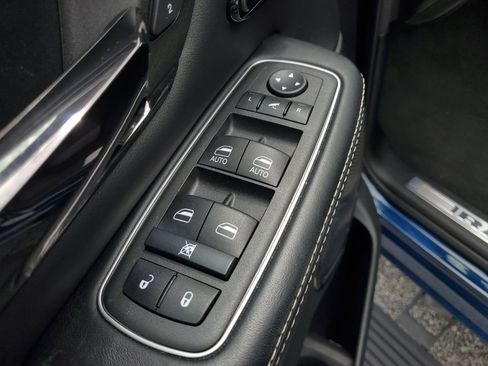 Used 2022 RAM 1500 Limited AWD/4WD image 20