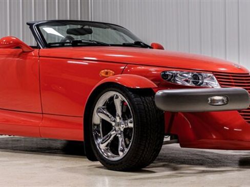 Used 1999 Plymouth Prowler RWD image 1