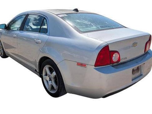 Used 2012 Chevrolet Malibu LS FWD image 3
