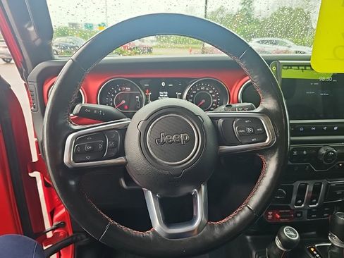 Used 2020 Jeep Wrangler Rubicon w/ LED Lighting Group AWD/4WD image 15