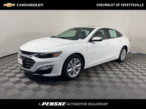 Used 2024 Chevrolet Malibu LT FWD image 1