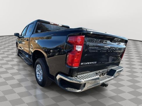 Used 2022 Chevrolet Silverado 1500 LT image 3