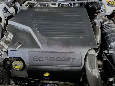 Used 2018 Ford Explorer Sport w/ Equipment Group 401A AWD/4WD image 9