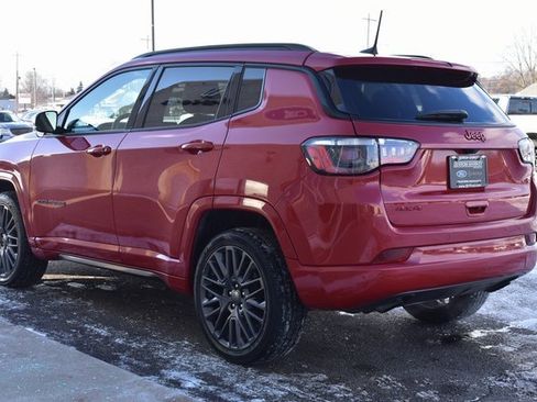 Used 2023 Jeep Compass Limited image 10