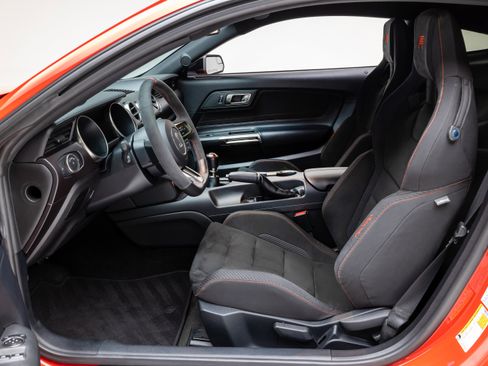 Used 2016 Ford Mustang Shelby GT350R w/ GT350R Equipment Group 920A image 62