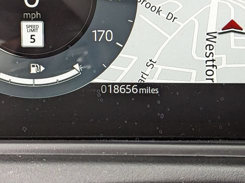 Used 2025 Land Rover Range Rover Velar Dynamic SE AWD/4WD image 20