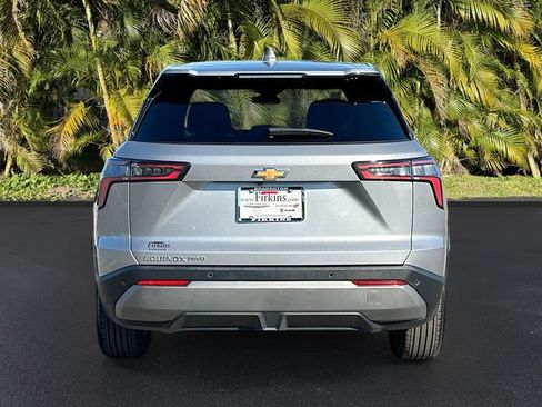 Used 2025 Chevrolet Equinox LT AWD/4WD image 6