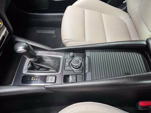 Used 2017 MAZDA MAZDA6 Touring w/ Touring Premium Package FWD image 19