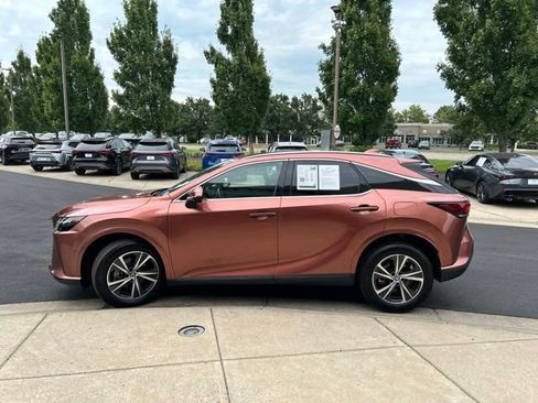 Used 2023 Lexus RX 350 Premium Plus w/ Accessory Package AWD/4WD image 4